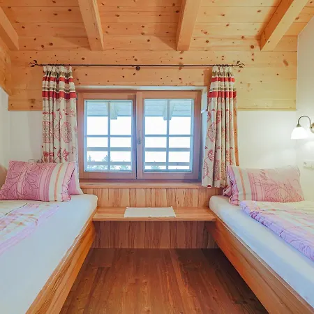 Koglbauer - Nr 4 Und 5 Apartman *